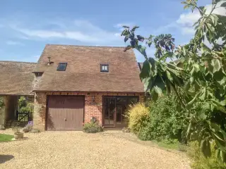 Kitty's Loft Self-catering Cottage, Godshill, South Coast , Isle of Wight,  England