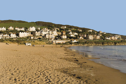 Woolacombe beach in Devon for great selfcatering holidays