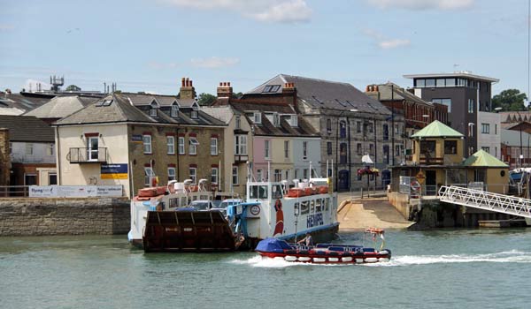 Cowes is a good place for self-catering holidays on the Isle of Wight coast