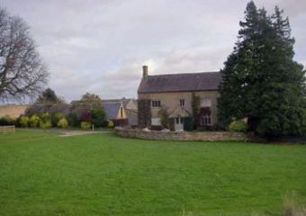 Cotswolds, small self-catering country cottages
