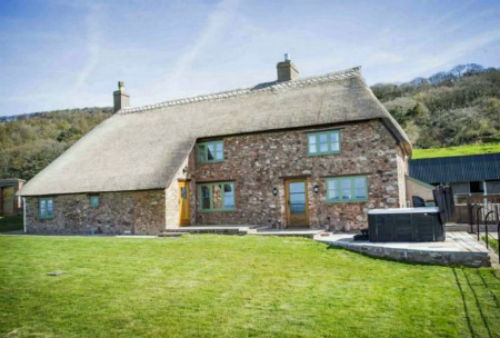 Thatched Holiday Cottages To Rent Cottages With Thatched Roofs