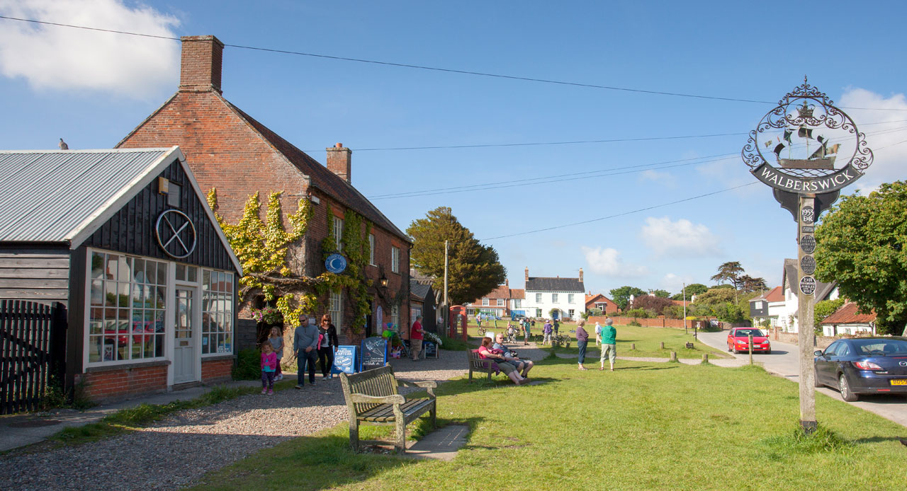 Selfcatering country cottages and in Suffolk England East Anglia